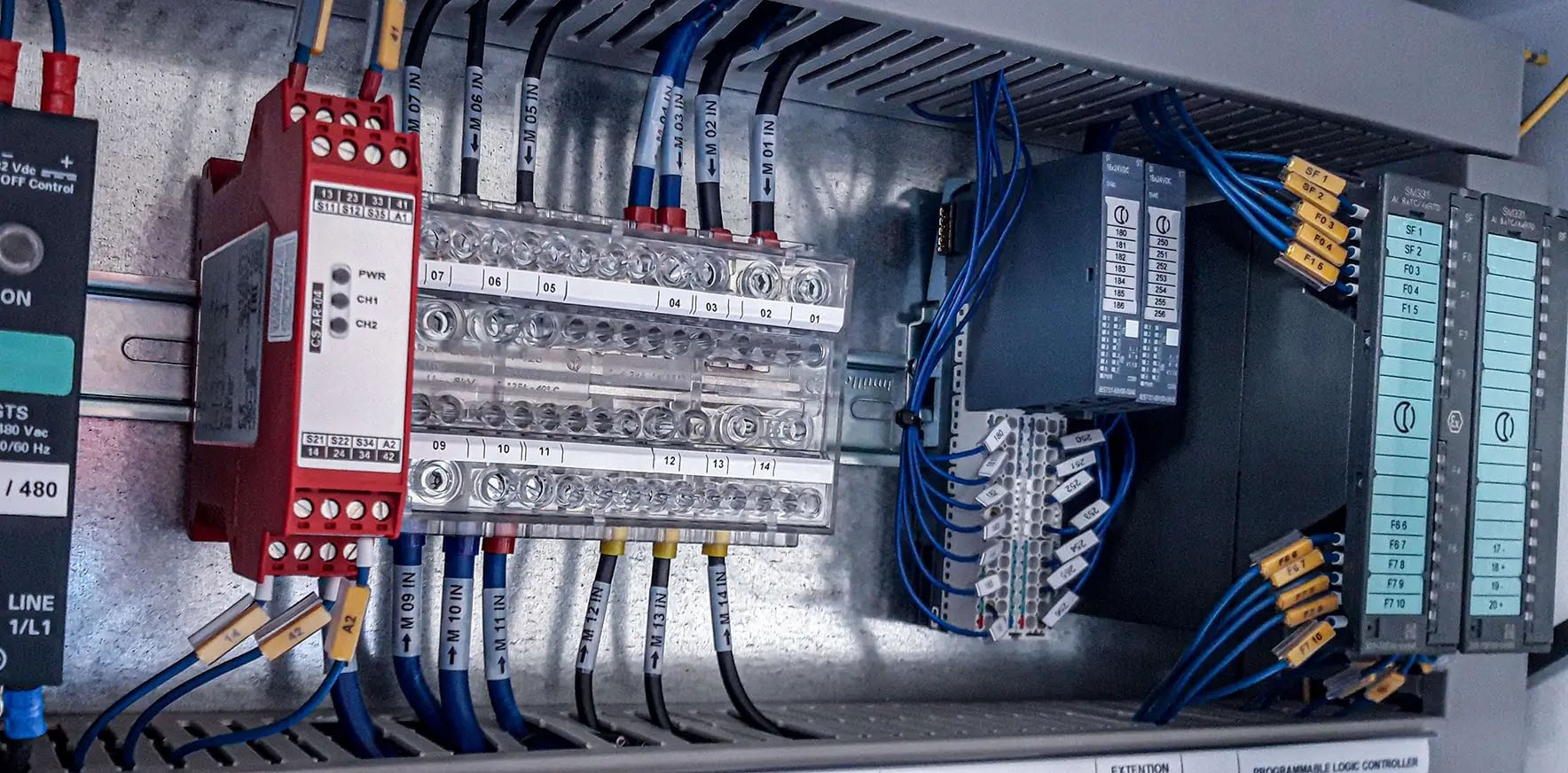 Carousel Connettori Elettrici Morsettiere Ripartitori