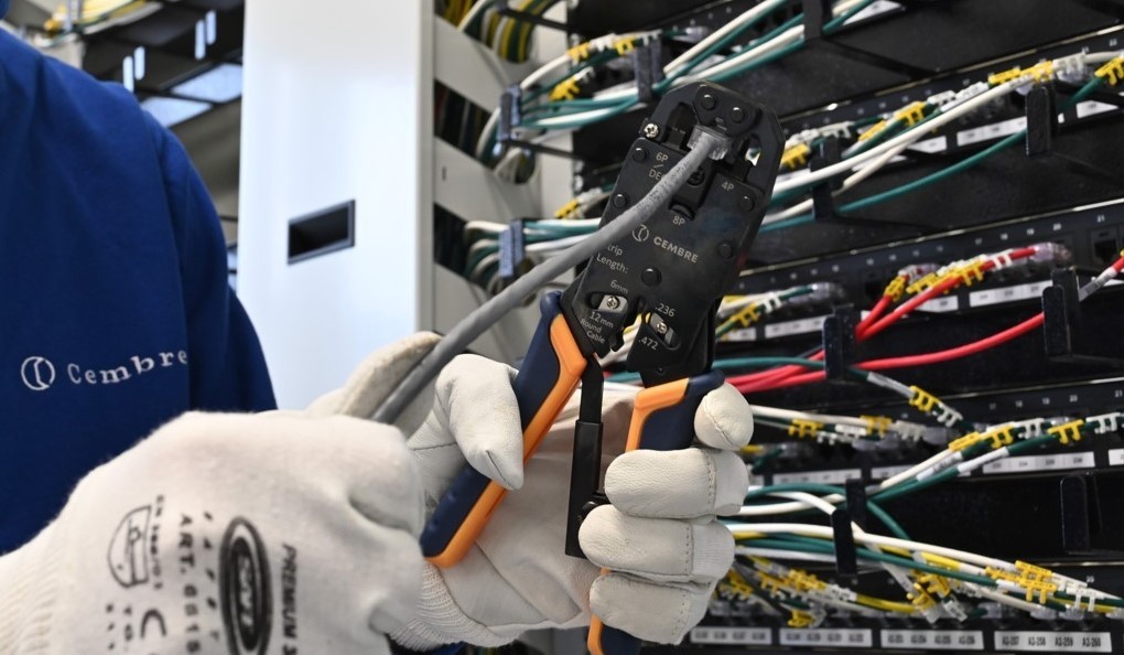 Cembrewireprofessionalindatacenter Zh